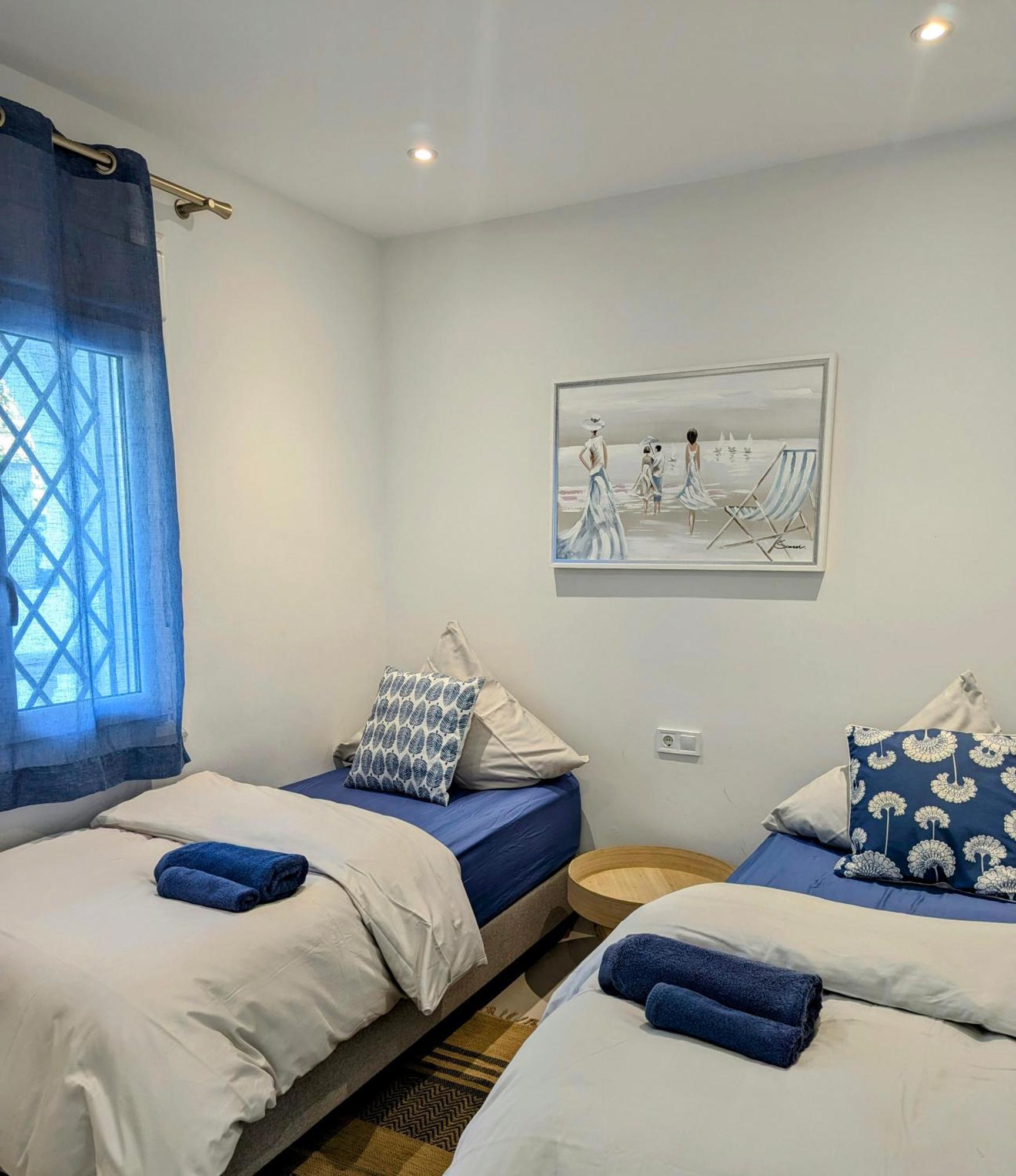 Rise & Shine Beachfront La Cala La Cala De Mijas Exterior photo